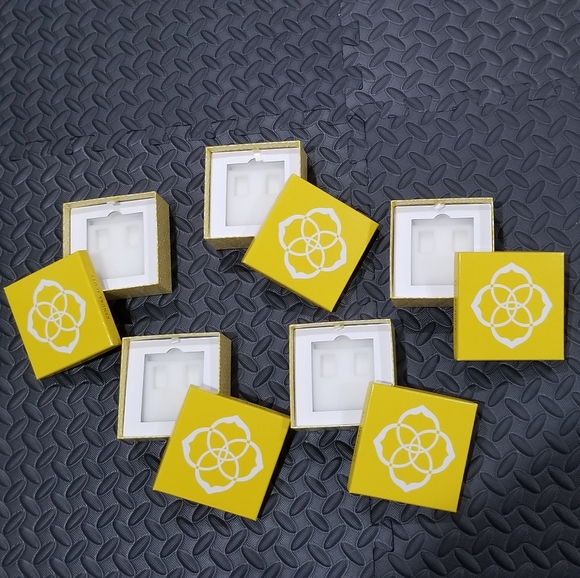 Kendra Scott Yellow White Logo Jewelry / Earrings Gift Box Bundle Padded Fit - Picture 8 of 12